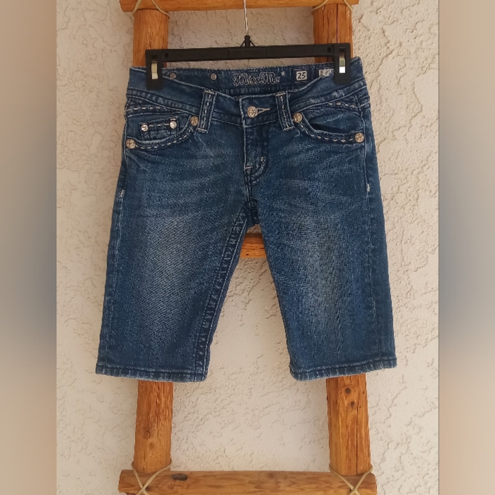 🔥Miss Me Womens Bermuda (25 W - 11 L) Stylish Denim Shorts. 🔥 FINAL PRICE 🔥 - Picture 11 of 11